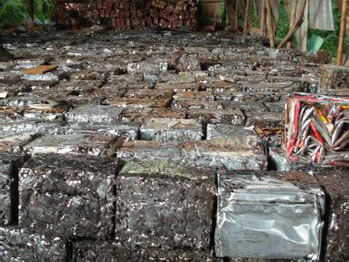 建筑廢料回收現場 (2)